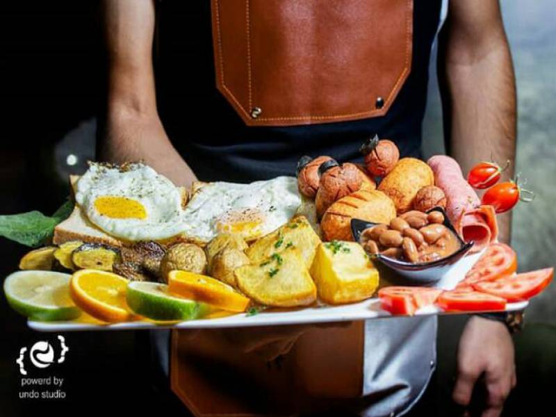 کافه فست فود دامونا